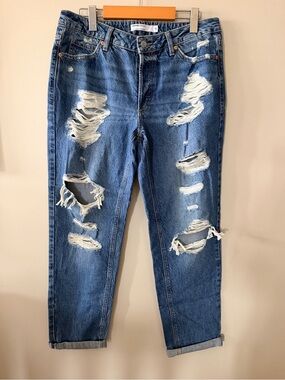 Garage - Women’s Distressed Ex-Boyfriend Style Blue Jeans